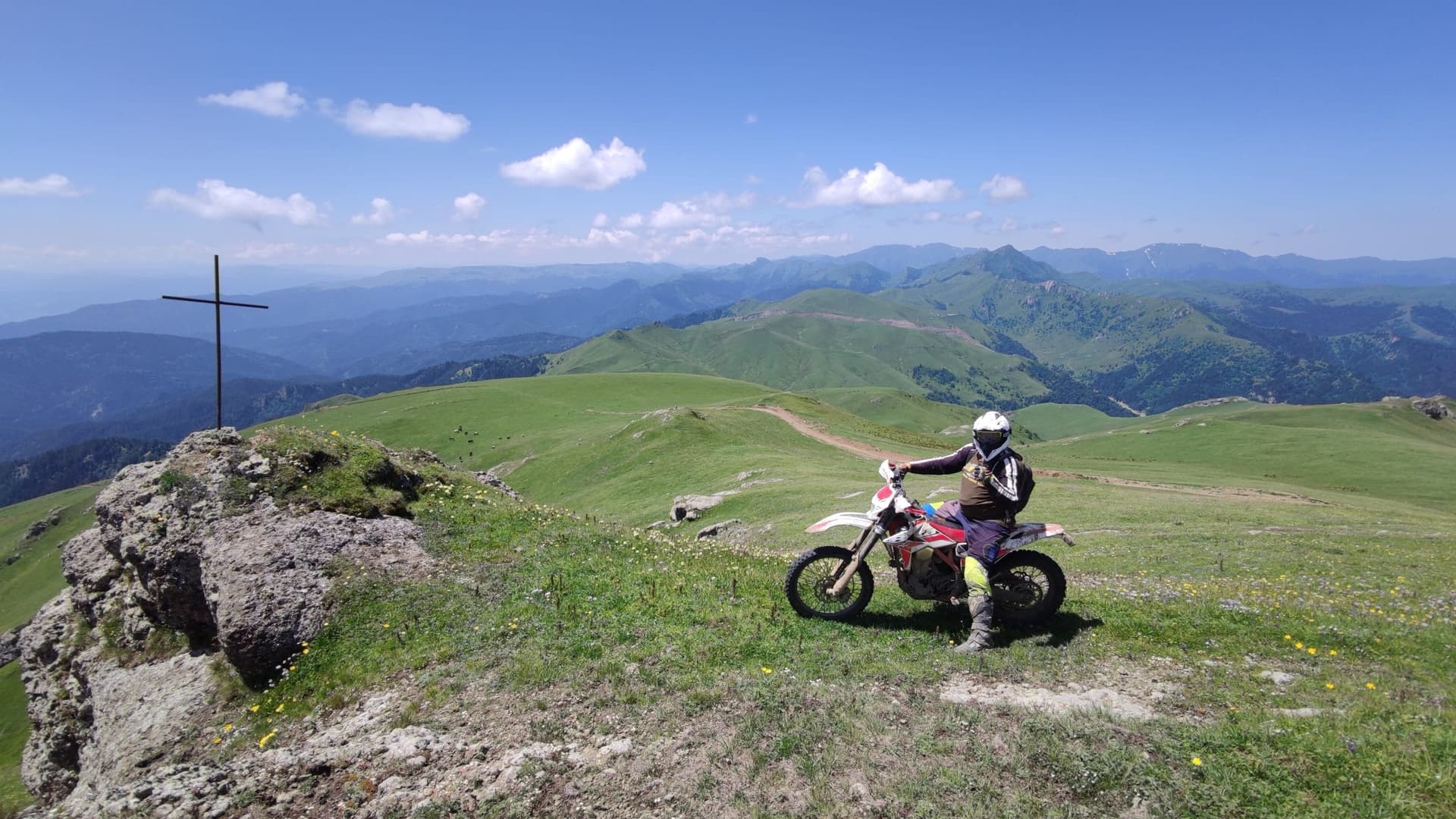 5 days: Endless steppes and the Little Caucasus — day 2